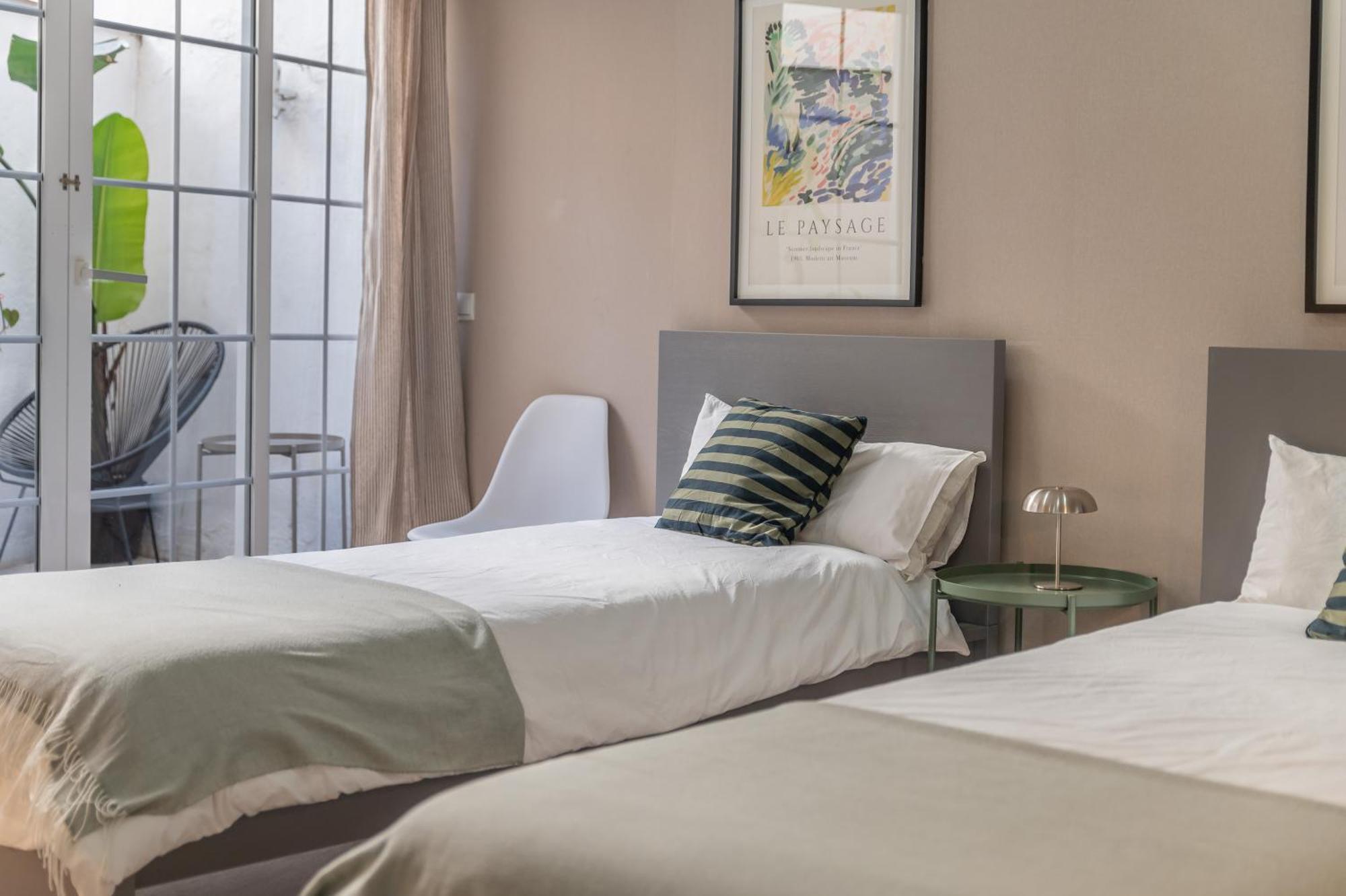 Victoria 16 Premium By Nagoa Homes マラガ エクステリア 写真